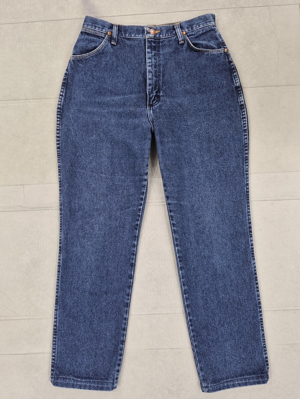 Wrangler jeans women's Vintage sizing 13/14 30x29 Hemmed straight leg high waist
